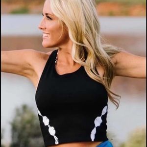 Zyia Black Hendrix Halter Top in a Large